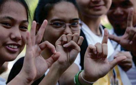 filipino sign language metro manila.